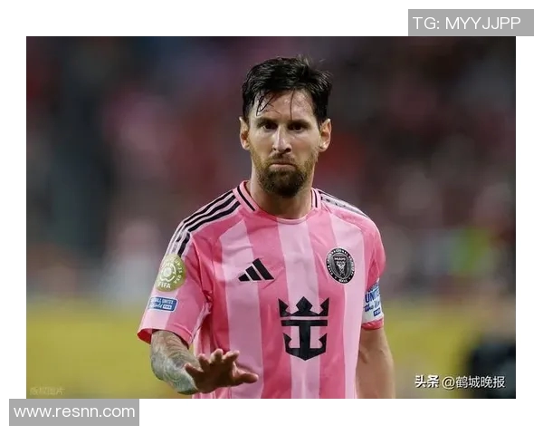 外国足球球星中文名字的由来及其在中国的影响力解析