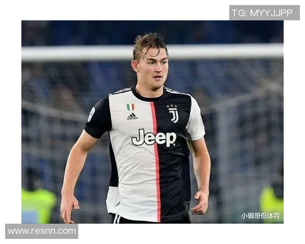 彩虹头发闪耀赛场聚焦足球球星个性造型引爆球迷热议